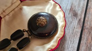 Collana vintage CAROLL effetto corno