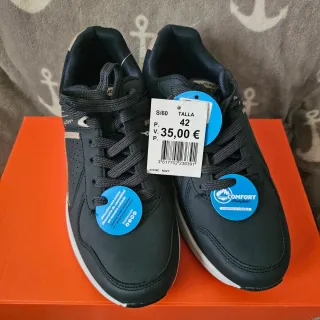 NUEVAS Zapatillas deportivas Jhayber n. 42