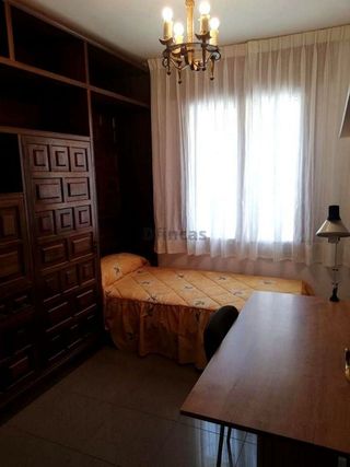 Edificio en venta en Ensanche en Teruel