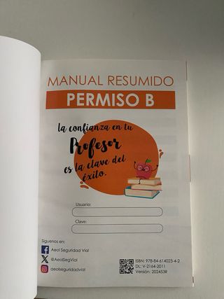 Libro para sacarse el carnet B de coche.