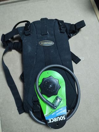 Mochila Hidratación SOURCE 3L Negra