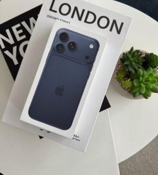 iPhone 17 Pro Max Azul Marino