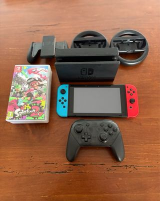 Nintendo Switch + Accesorios y Juegos