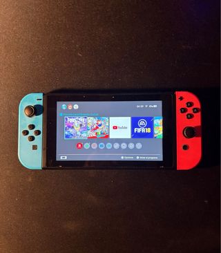 Nintendo Switch + Accesorios y Juegos
