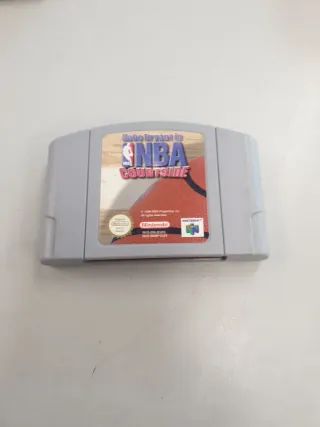 Nintendo 64 Kobe Bryant NBA Courtside