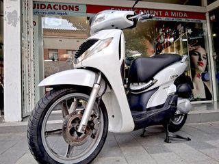 Honda SH 150 Scooter Automática