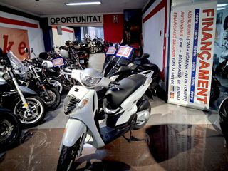 Honda SH 150 Scooter Automática
