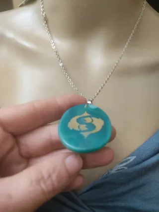 Collana Giada Intarsio Pesci Dorati Acciaio Inox