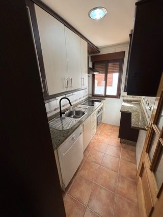 Cocina completa madera y piedra