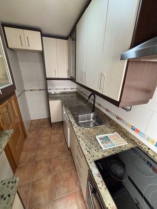 Cocina completa madera y piedra