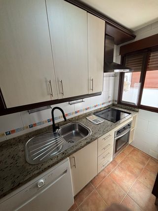 Cocina completa madera y piedra