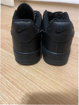 Nike Air Force 1 Low '07 Negras Talla 40