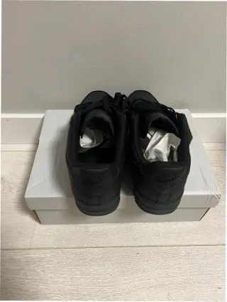 Nike Air Force 1 Low '07 Negras Talla 45