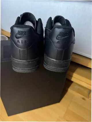 Nike Air Force 1 Low '07 Negras Talla 44