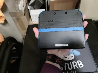 Nintendo 2DS Nero e Blu + SD 32GB