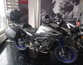 Yamaha MT-09 Tracer Touring Moto