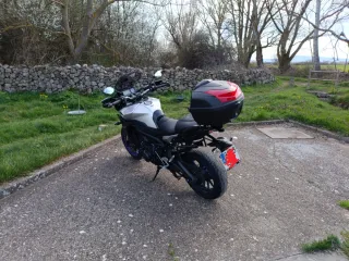 Yamaha MT-09 Tracer Touring Moto