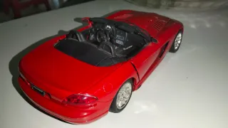 Dodge Viper SRT 10 1:18