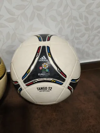 Balones Adidas Mundial y Eurocopa