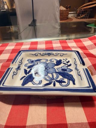 Cenicero porcelana azul y blanco flores