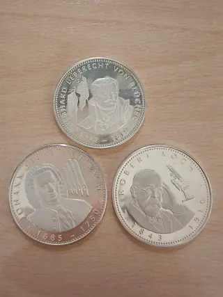 Lote de monedas de plata. (venta por peso de plata