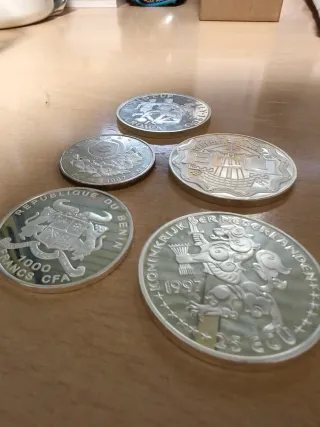 Lote de monedas de plata. (venta por peso de plata