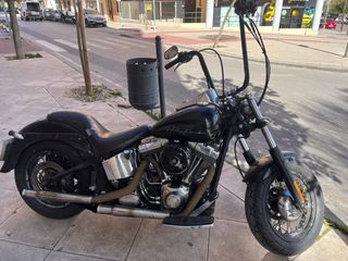 Harley Davidson Heritage Softail Negra