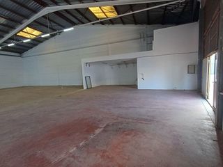 Nave industrial en alquiler en Zona Metro - Auditorio en Paiporta