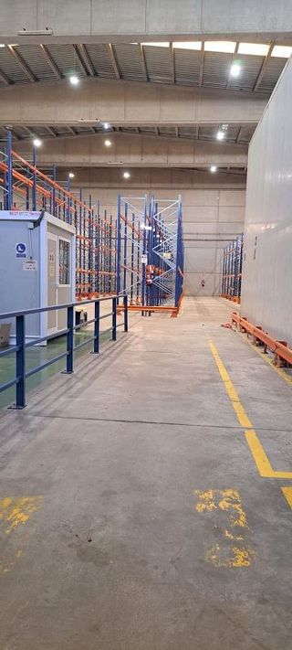 Nave industrial en alquiler en Muela (La)