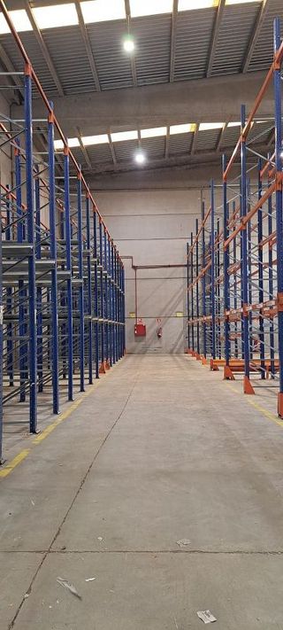Nave industrial en alquiler en Muela (La)