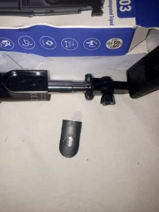 Palo Selfie S03 con Trípode Integrado