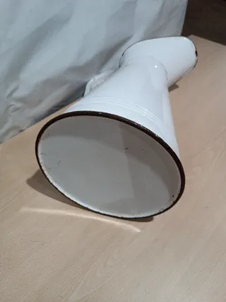 Jarra antigua esmaltada