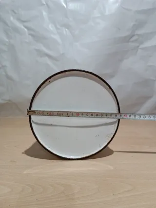 Jarra antigua esmaltada