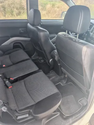 Mitsubishi Outlander 2010