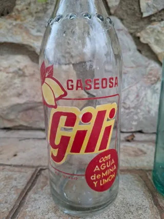 Lote Botellas gaseosa Gili Reus