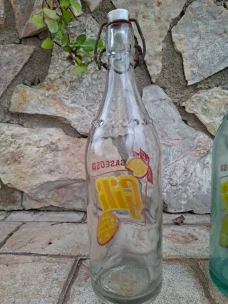 Lote Botellas gaseosa Gili Reus