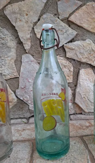 Lote Botellas gaseosa Gili Reus