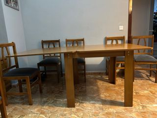 Mesa de comedor con 6 sillas