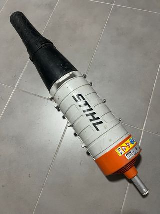 Desbrozadora Combi Stihl KM 90 R + 1 accesorio