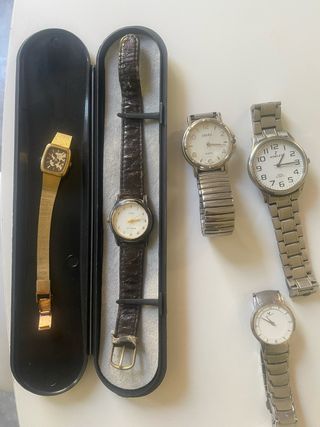 Lote de 4 relojes de pulsera