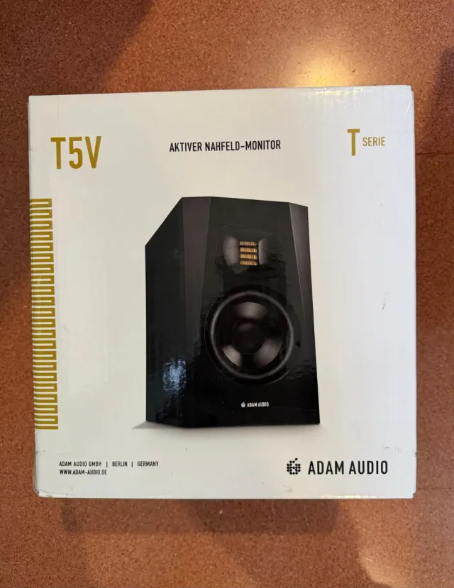 Adam Audio T5V Monitor Estudio