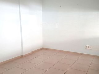 Local comercial en venta en Sector V en Elche