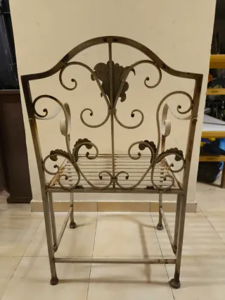 Banco y sillas de Hierro Forjado Blanco