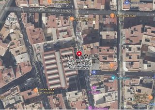 Garaje en venta en Mercado en Alicante