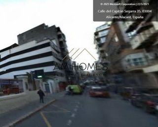 Garaje en venta en Mercado en Alicante