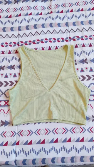 Top tirantes Shein verde pastel M