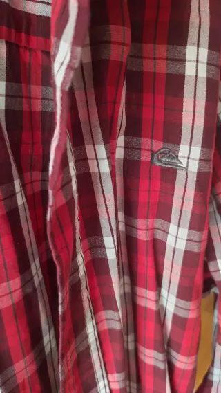 Camisa Quiksilver cuadros roja talla L