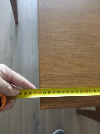 Conjunto mesa y 4 sillas de madera