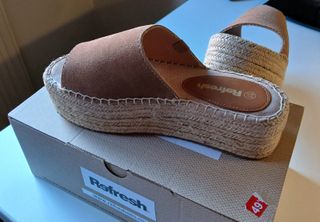 Alpargatas cuña Refresh beige/marrón T37