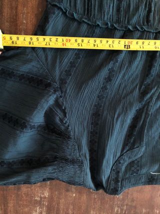 Vestido largo Indi & Cold bordado verde T.S